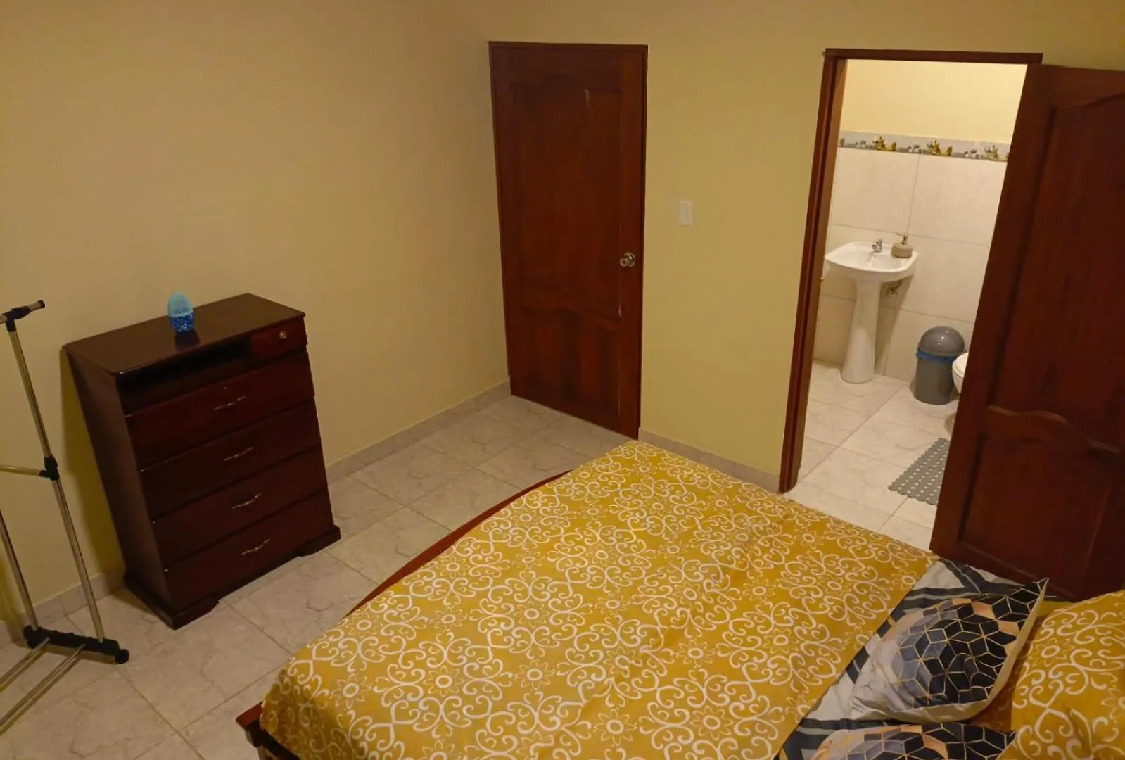 Gran Suite Acogedora Con Balcon Guayaquil Apartment